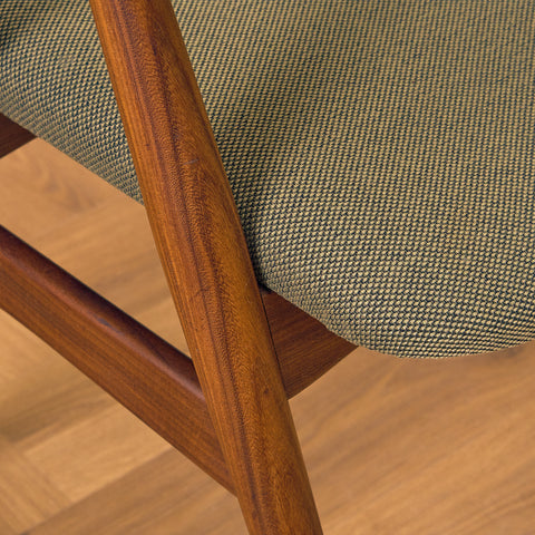 Danish set of 6 dining chairs 'model 205' by Thomas Harlev for Farstrup