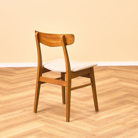 Danish dining chairs in teak & beech by Findahl Møbelfabrik, model 'Møsbol'
