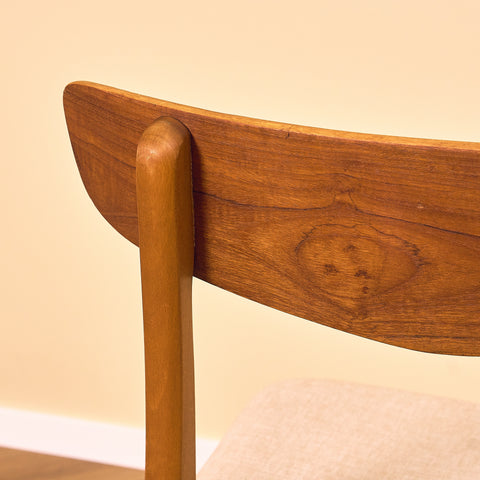 Danish dining chairs in teak & beech by Findahl Møbelfabrik, model 'Møsbol'