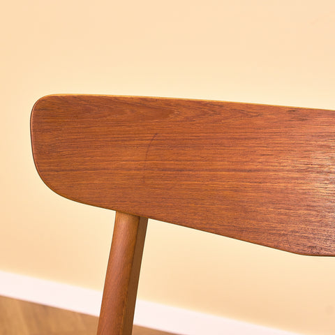 Danish dining chairs in teak & beech by Findahl Møbelfabrik, model 'Møsbol'