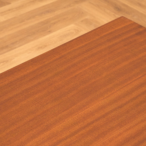 Swedish side table in mahogany by Nisse & Kasja Strinning