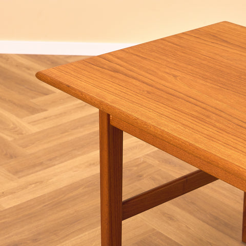 Swedish coffee table in teak, model 'Hellas' by Sven Engström & Gunnar Myrstrand for Bra Bohag, Tingström