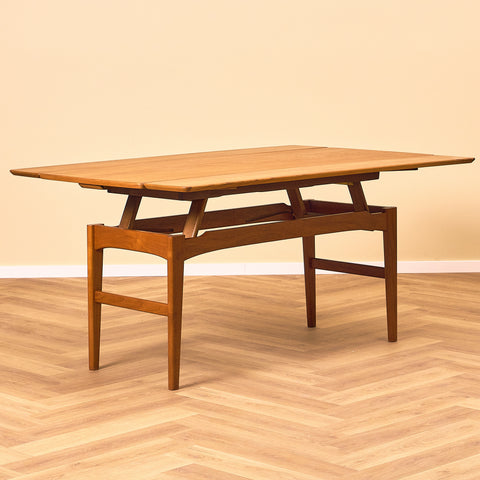 Swedish foldable coffee table in teak