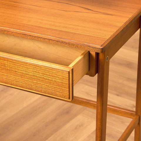 Swedish dressing table / Writing desk in teak and beech by AB Nybrofabriken, Fröseke