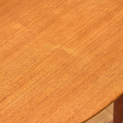missing extension boards, hopefully will arrive with delivery, the table has a mark, Soro Mobelfabrik Danish round dining table in teak