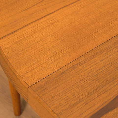 Danish round dining table in teak by Skovmand & Andersen for Moreddi