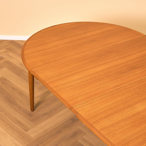 Danish round dining table in teak