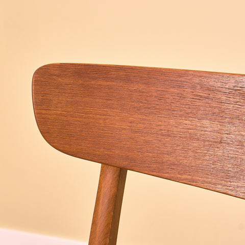 Danish dining chairs in teak & beech by Findahl Møbelfabrik, model 'Møsbol'