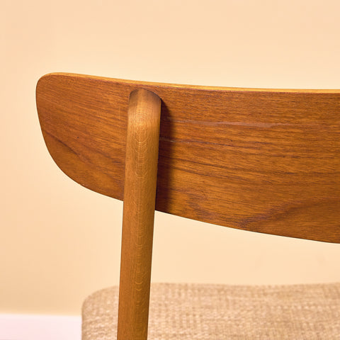 Danish dining chairs in teak & beech by Findahl Møbelfabrik, model 'Møsbol'