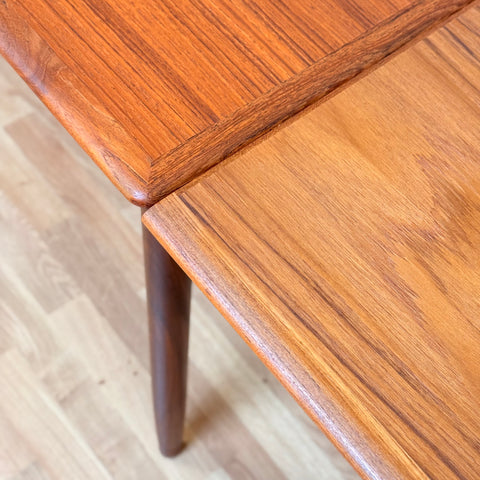 Dining table in teak, 1950s-60s, Denmark