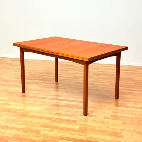 Swedish rectangular dining table in teak by Ulferts Möbler