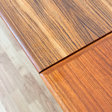 Danish dining table with in teak