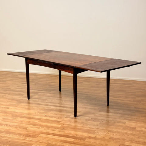 Danish dining table in Santos rosewood