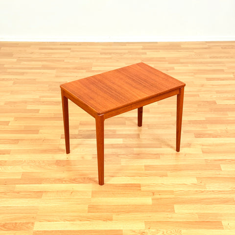 Swedish side table in teak by Alberts in Tibro