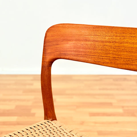 Danish set of 4 dining chairs 'model 75' by Niels O. Moller