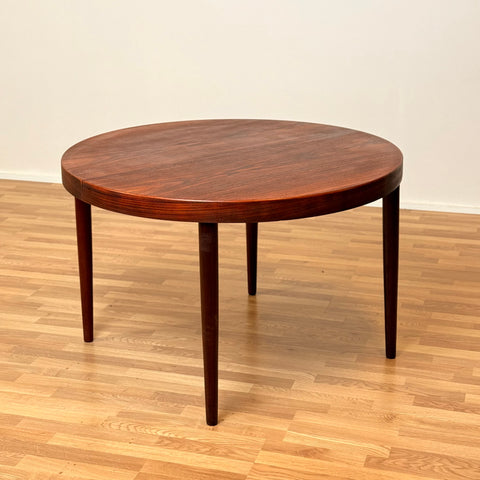 Danish round dining table by Kai Kristiansen for Feldballes Furniture Factory