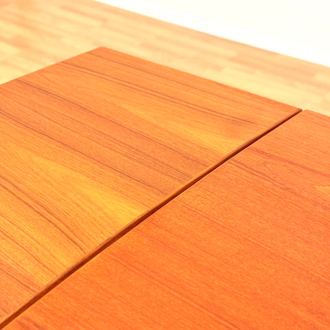 Danish rectangular dining table in teak & oak
