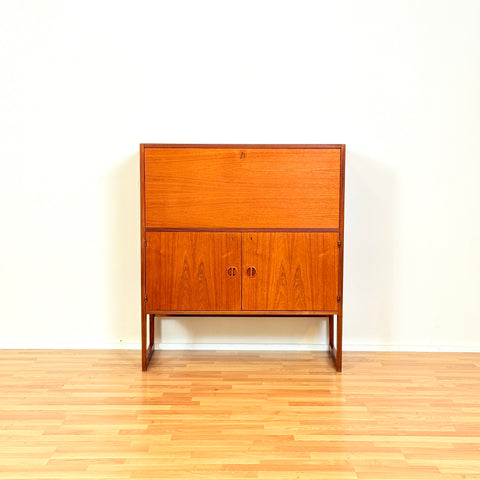 Swedish highboard in teak by Arne Wahl Iversen for IKEA, model 'Varie B'