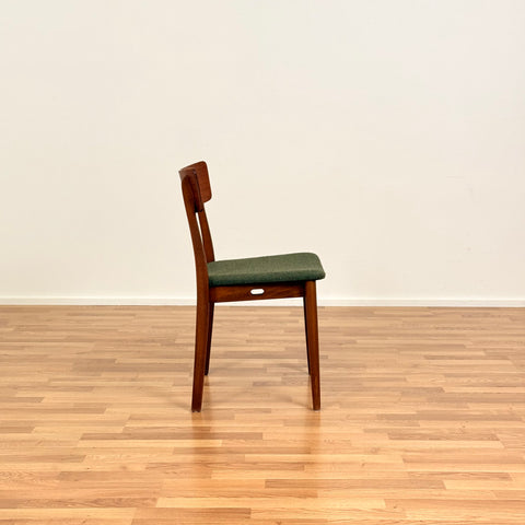 Set of 8 dining chairs in teak & beech, 1950s-60s, Denmark
