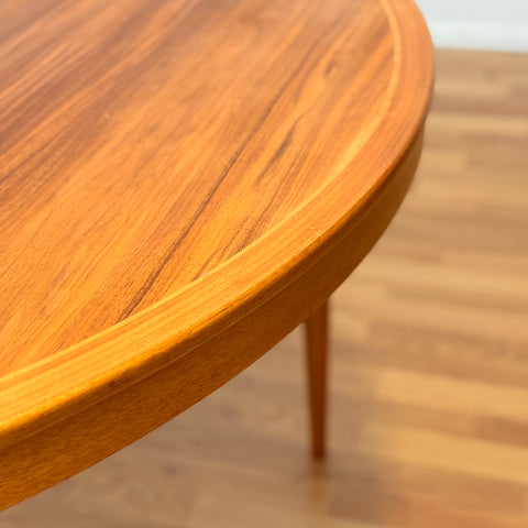 Rare large round dining table in walnut "Diamant" by Bertil Fridhagen for Bodafors