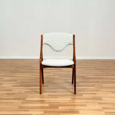 Danish set of 6 dining chairs in walnut