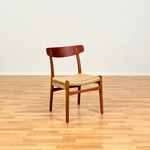 Danish set of 6 dining chairs in oak & teak CH23 by Hans J. Wegner