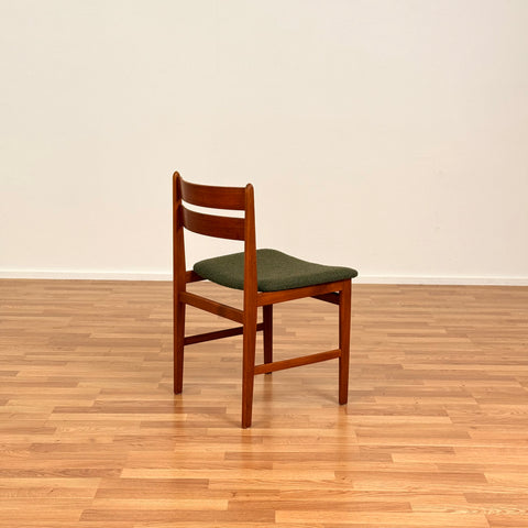 Set of 4 dining chairs in teak, 1950s-60s, Denmark