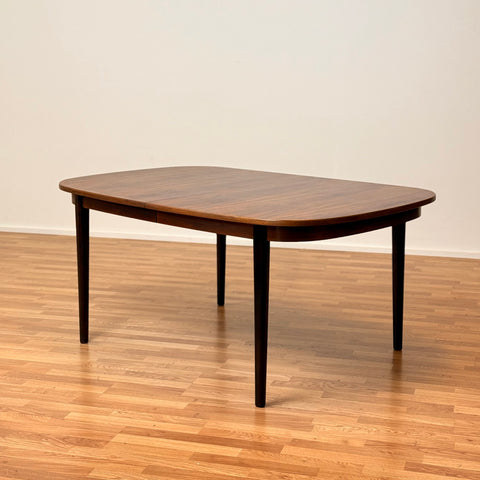 Danish large oval dining table in Santos rosewood