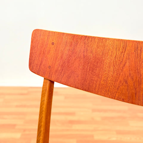 Danish set of 6 dining chairs in teak and beech