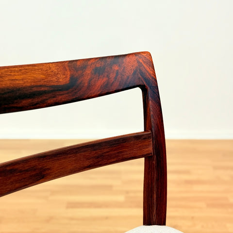 Swedish set of 4 dining chairs "Garmi" by Nilson Jonsson for Troeds