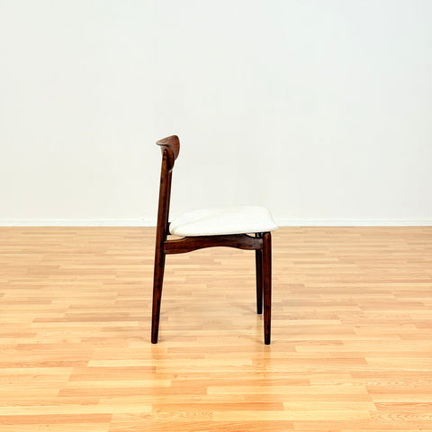 Danish set of 4 dining chairs in Santos rosewood