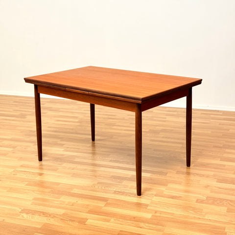 Danish rectangular dining table in teak