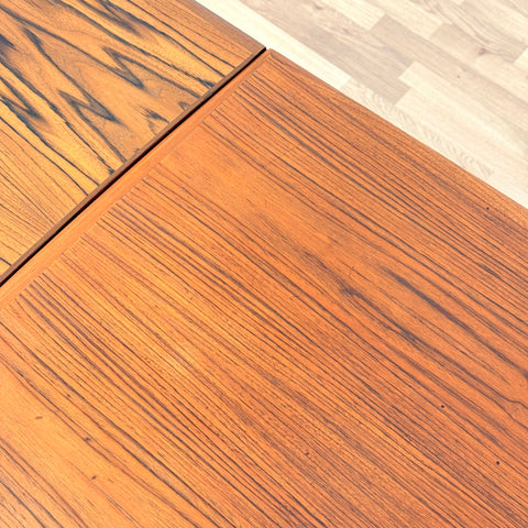 Danish dining table in teak