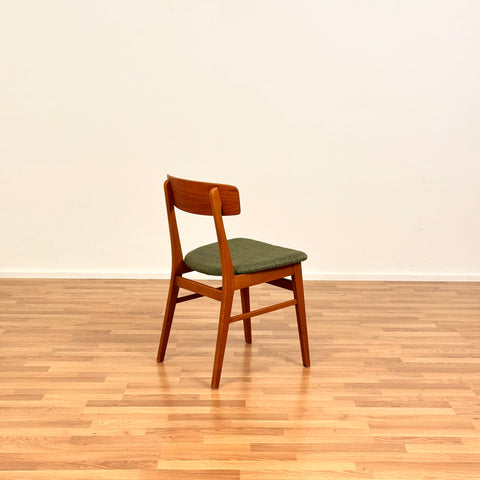 Danish set of 2 dining chairs in teak & beech by Fastrup