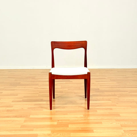 Danish set of 4 dining chairs in teak by Arne Vodder for Vamo Søderborg