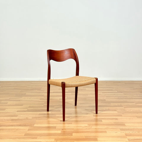 Danish set of 4 dining chairs 'model 71' by Niels O. Moller
