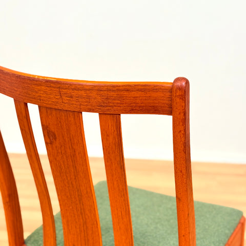 Swedish set of 4 dining chairs in teak