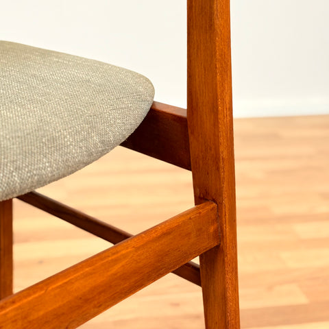 Danish set of 4 dining chairs in teak & beech