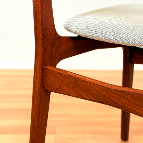Danish set of 6 dining chairs in teak by Schiønning & Elgaard