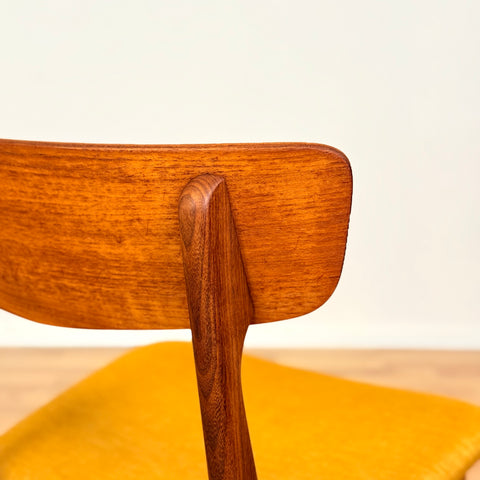 Danish set of 6 dining chairs in teak by Schiønning & Elgaard