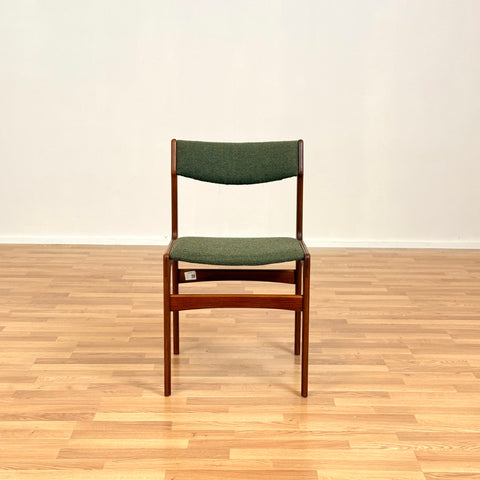 Set of 4 dining chairs in teak, by Erik Buch for Nova Stolefabrik, 1950s-60s, Denmark