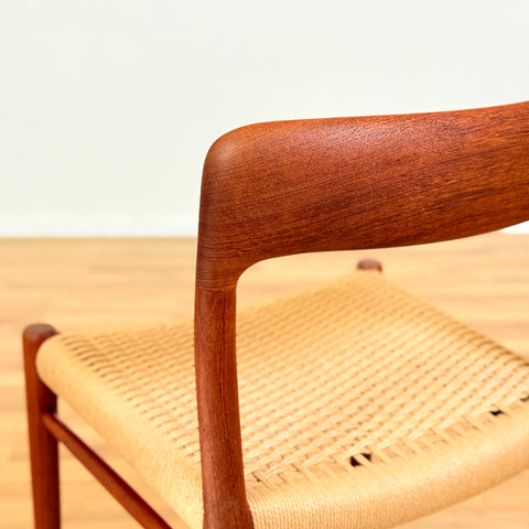 Danish set of 2 dining chairs 'model 75' by Niels O. Moller