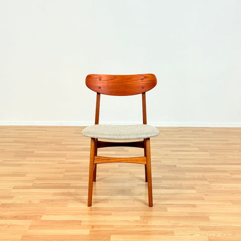 Danish set of 6 dining chairs in teak & oak