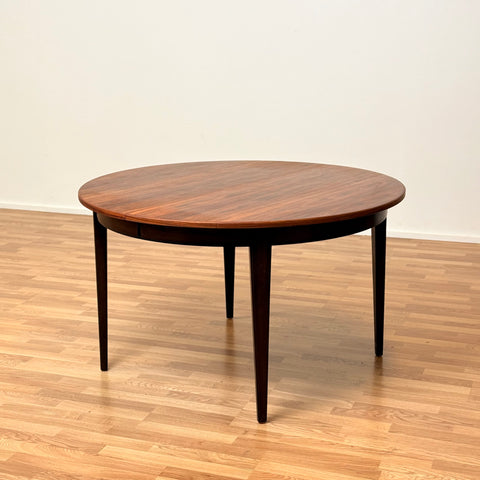 Danish round dining table 'model 55' with 3 ext by Omann Jun