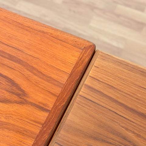Danish dining table in teak