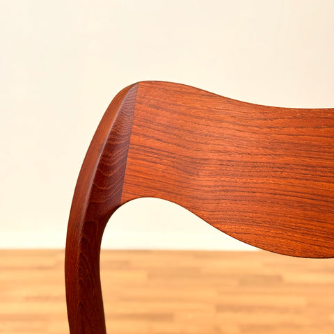 Danish set of 6 dining chairs 'model 71' by Niels O. Moller