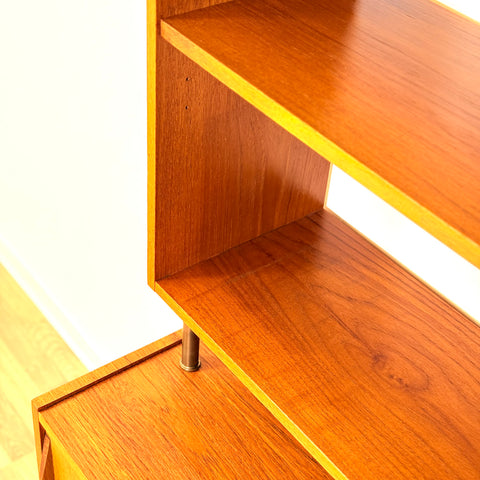 Swedish bookshelf in teak & beech by AB Möbelfabriken Varia, model 'Varia bokhylla'