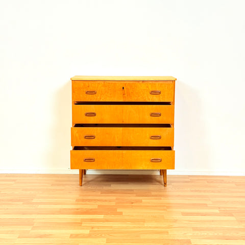Swedish chest of drawers in birch by Ferdinand Lundquist