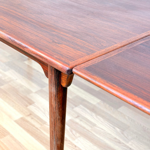Danish rectangular dining table in Santos rosewood by Omann Jun møbelfabrik a/s