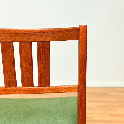 Swedish set of 4 dining chairs in teak